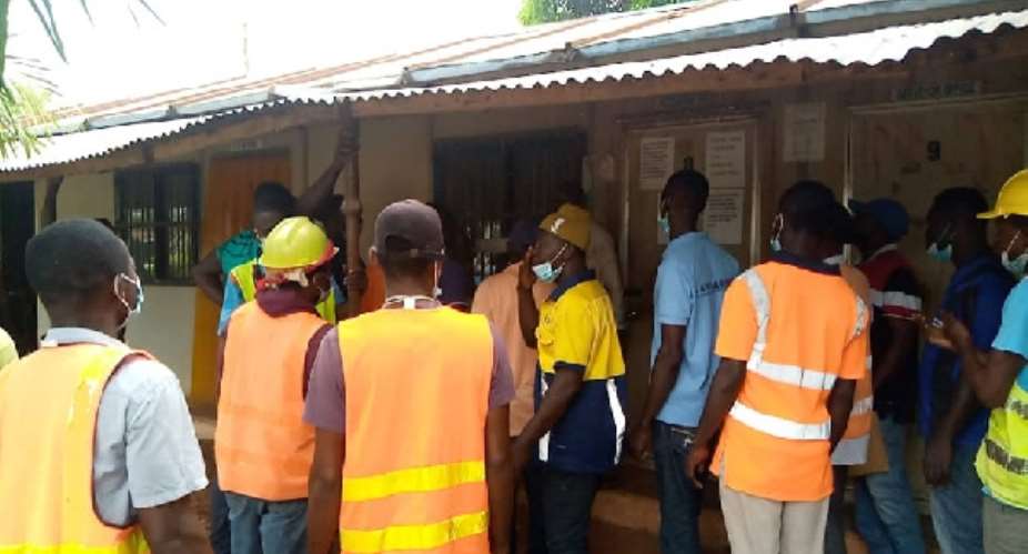 Kumasi: Sofoline interchange contractors grow wild over salary issue