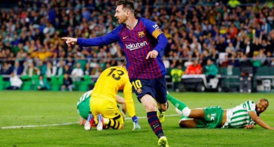 Incredible Messi hat-trick earns standing ovation from Betis fans