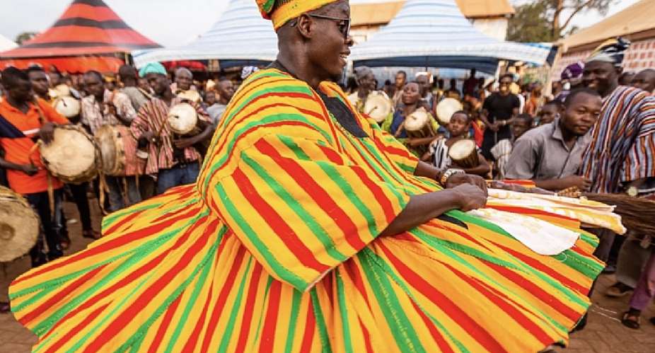 A man doing the damba dance.