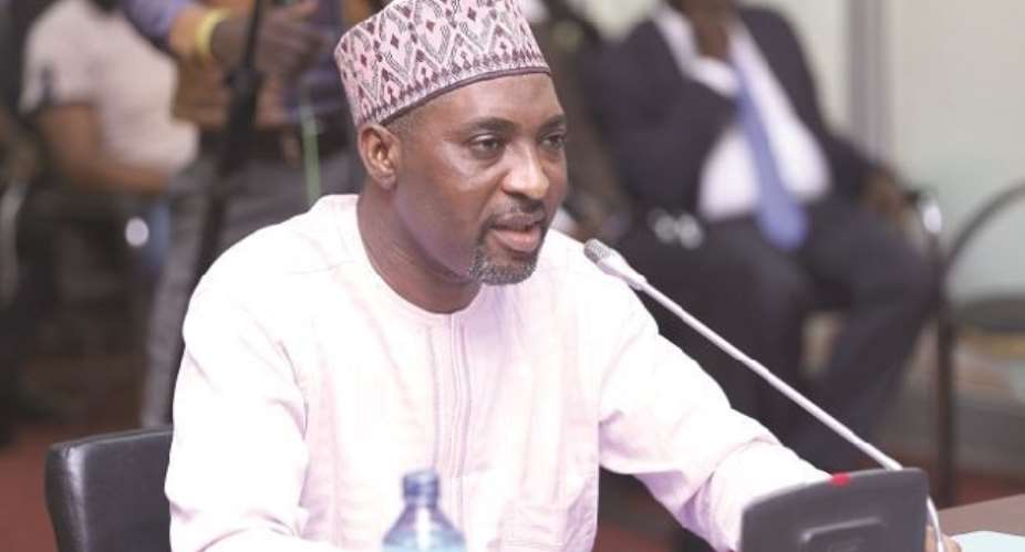 Uproar in Parliament over Muntakas backing of attempted arrest of Akwatia MP