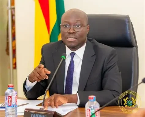 Govt begins public sector recruitment despite wage pressures