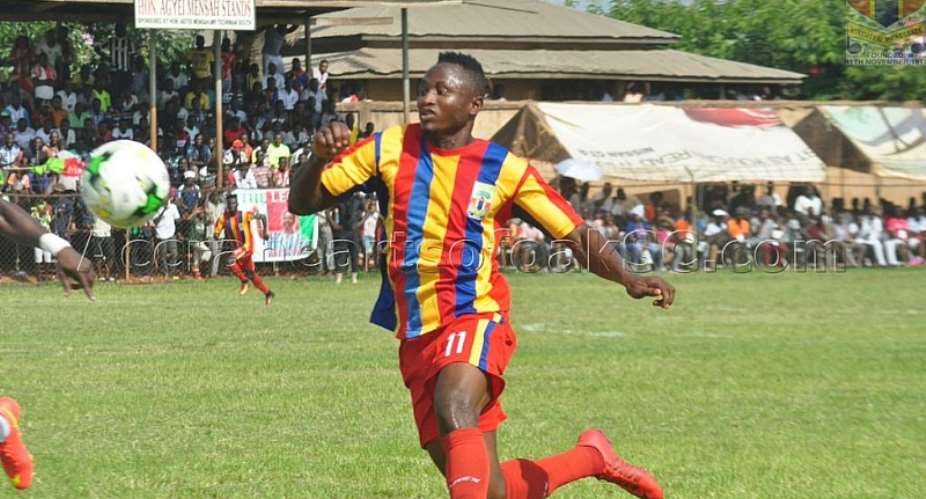 Hearts Coach Henry Wellington Expects More From Striker Joseph Esso After 'Goodish' Debut