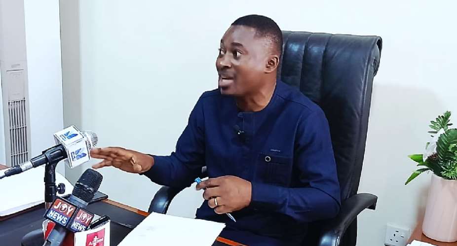 Dr. Daniel Appiah, secretary to the CLOGSAG Constitutional Review Committee report review panel