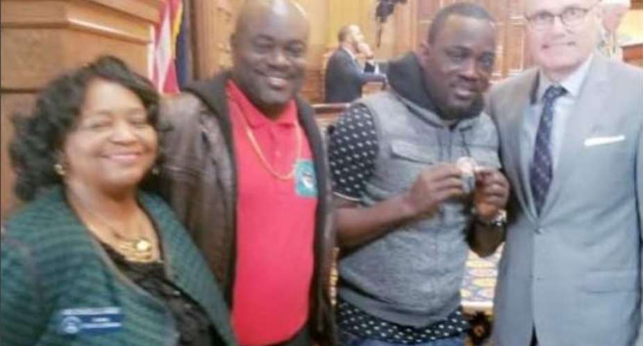 Singer, Pasuma Officially Unveiled as US Citizen