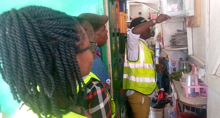 ECG disconnection exercise: La residents rush to clear debts