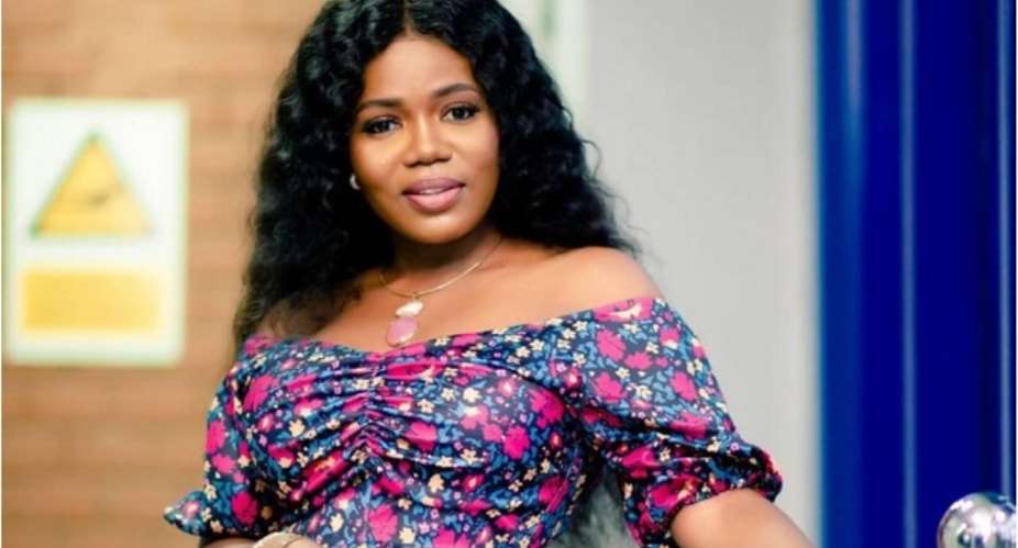 Mzbel denies baby with Castro