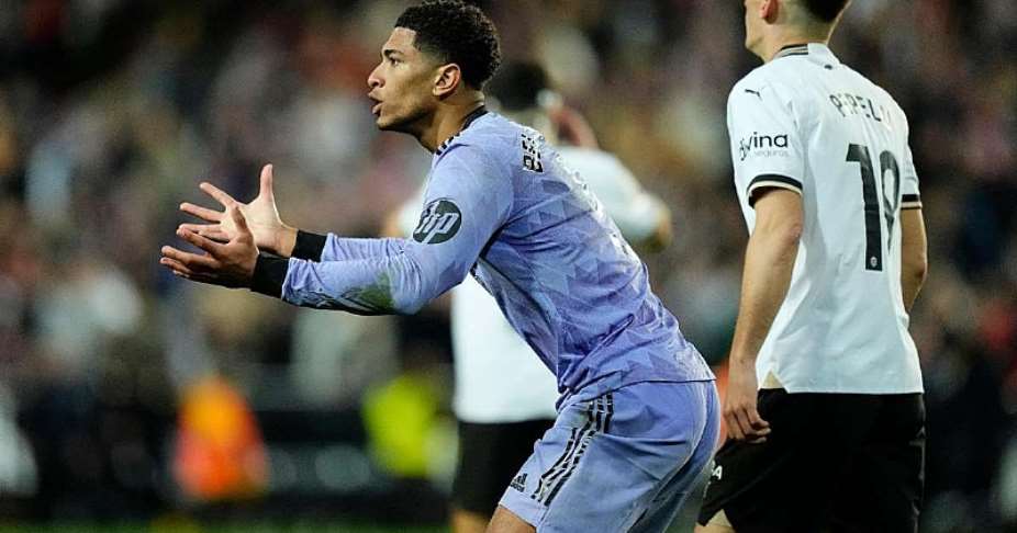 La Liga: Jude Bellingham sent off after Real Madrid draw at Valencia