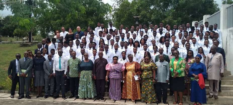 Dont abandon your country for another — Doctors, nurses told