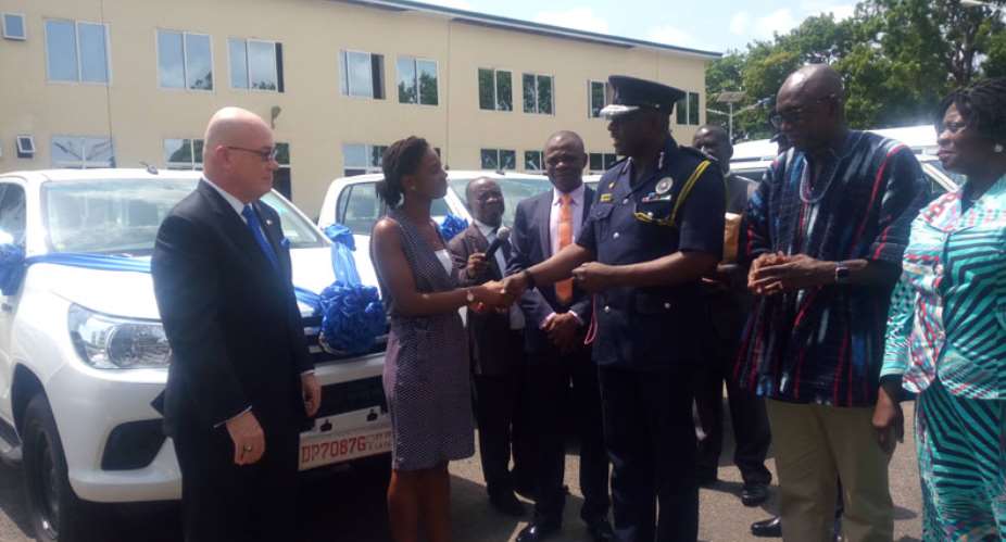 Police Receive 6 Cars