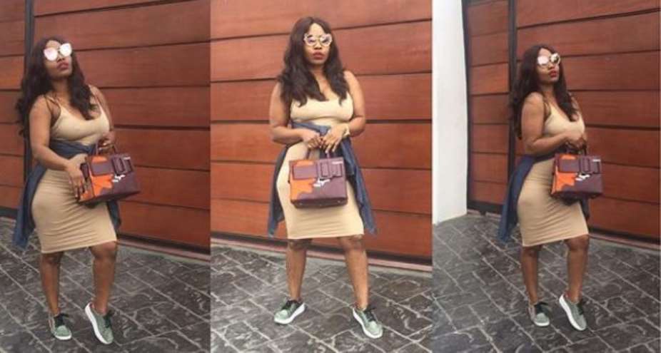 Nollywood Actress, Halima Abubakar Steps out Without Bra