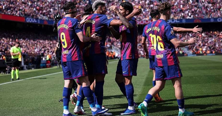 La Liga: Leaders Barcelona hang on to beat Rayo Vallecano