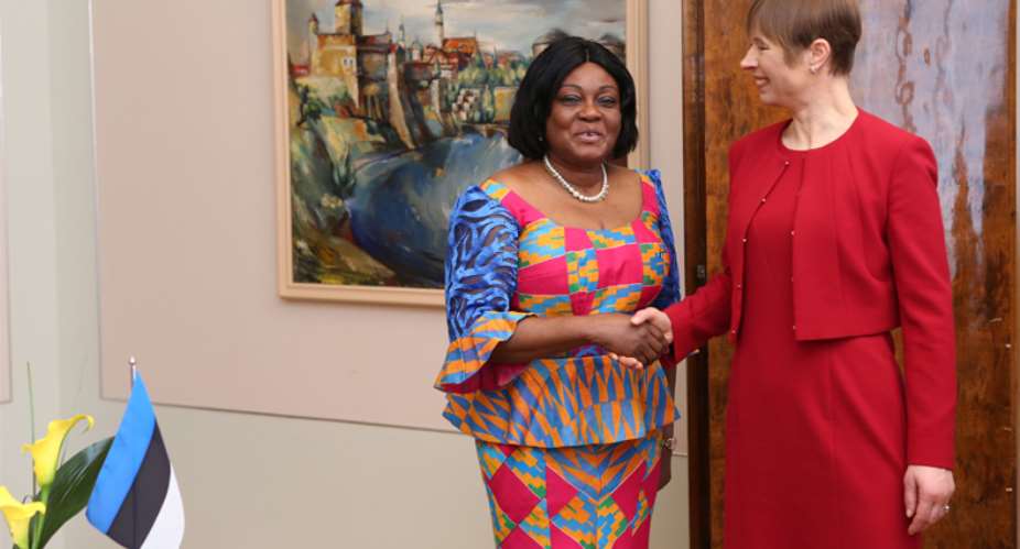 Photos: Gina Blay Showing Off Ghanas Rich Kente As She Presents Credentials To President Of Estonia