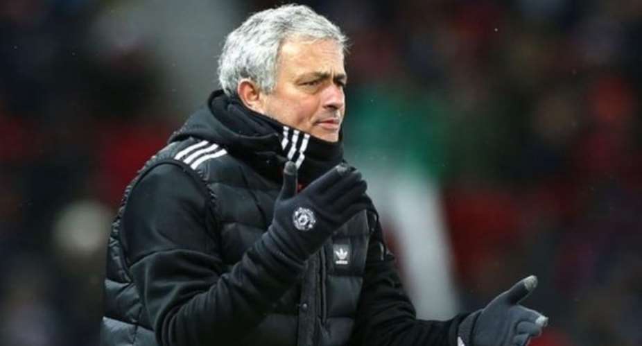 Jose Mourinho Attacks 'Brainless' Man Utd Critics