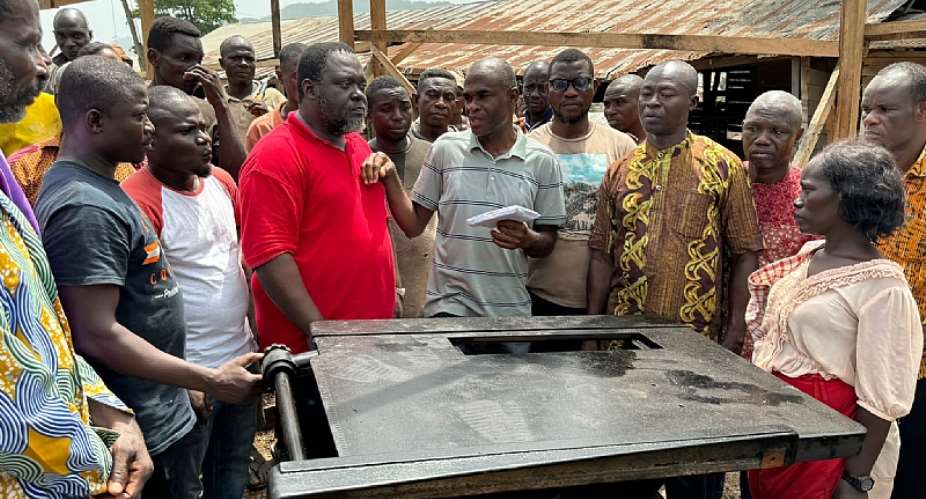 Boete Timber Market fire victims get support from NDCs parliamentary candidate