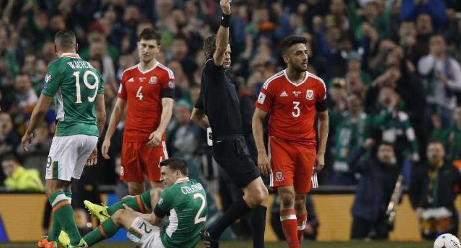 Seamus Coleman suffers horror leg break as Ireland and Wales play out stalemate
