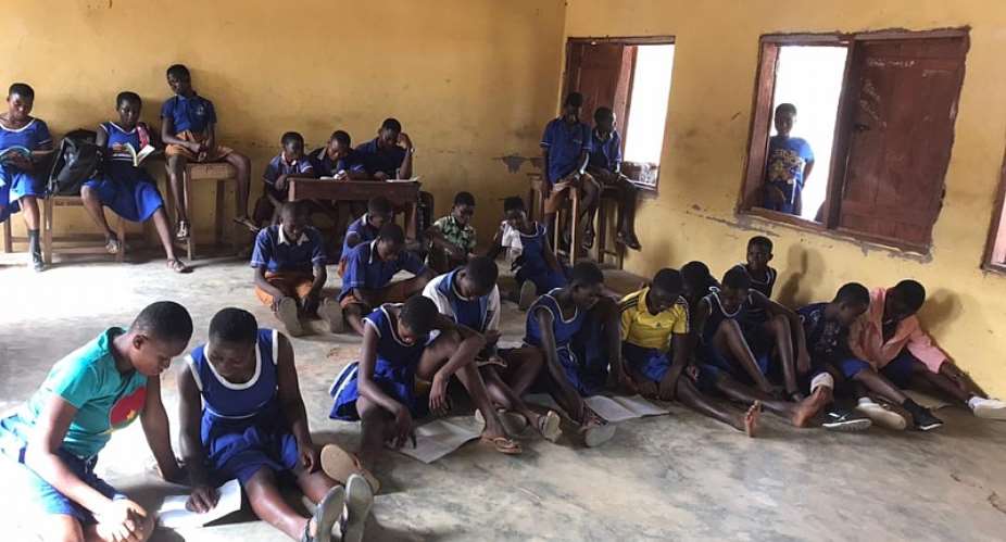 Abeasi-Komfokrom Presby JHS appeals for furniture