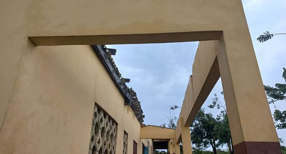 Rainstorm destroy parts of school building