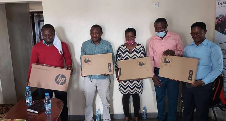 Cameroon: 5 CSOs Receive 6 Laptops from TechSoup and WACSI