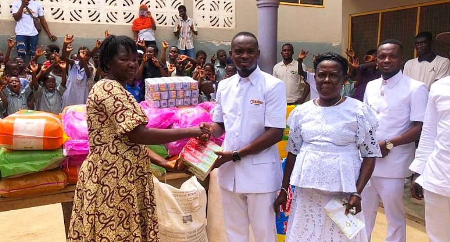 Obuasi Bitters CEO donates to Research Utilisation School For The Deaf