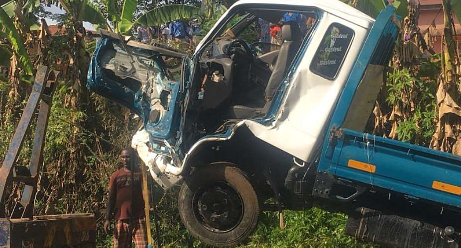Akyem Manso Accident Kills One Person