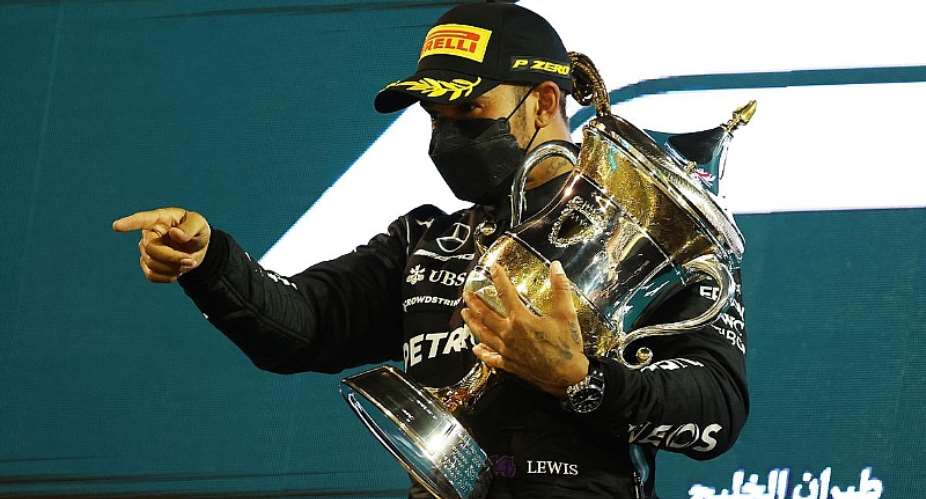 Lewis Hamilton wins in Bahrain after Max Verstappen forced to give up lead