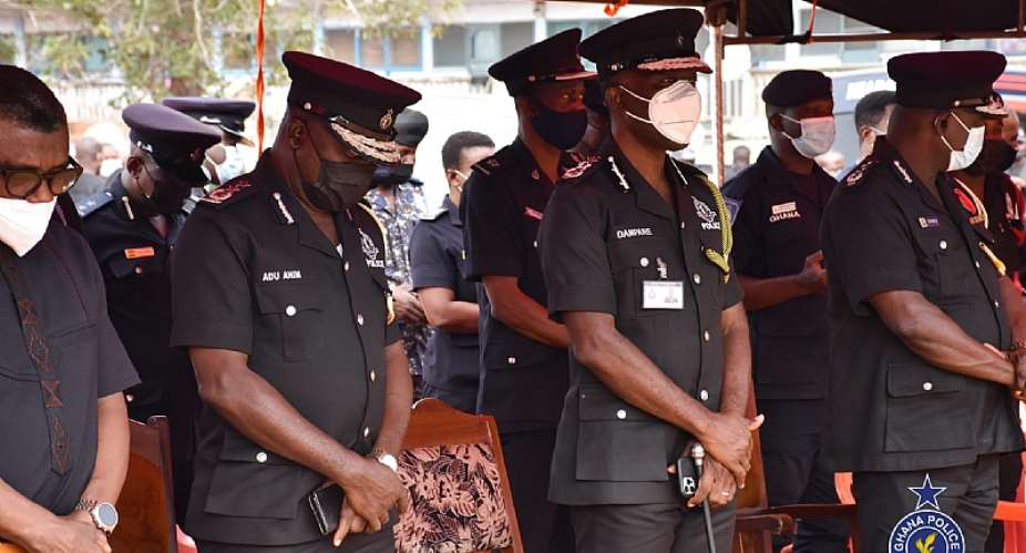 Dampare, POMAB members commiserate with families of three officers who died in fatal accident