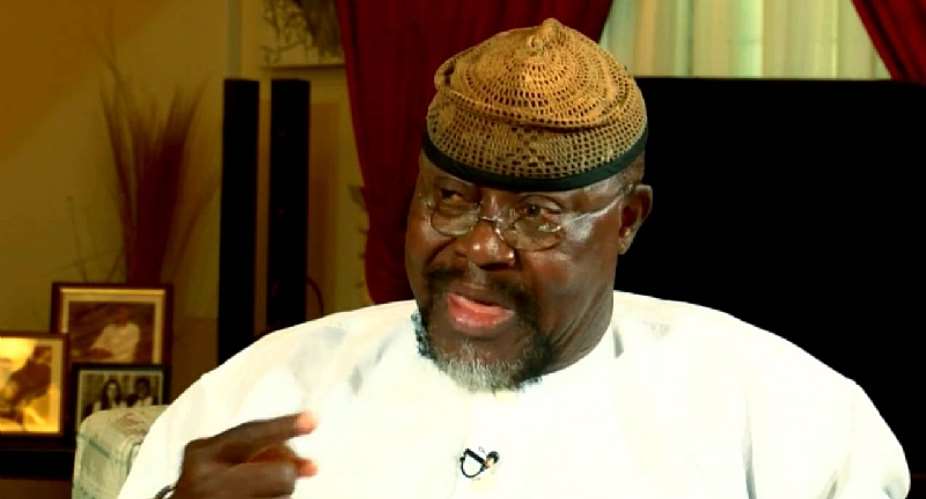 Dr. Nyaho Nyaho Tamakloe warns Ghana FA not to appoint 'complete failure' Kwesi Appiah