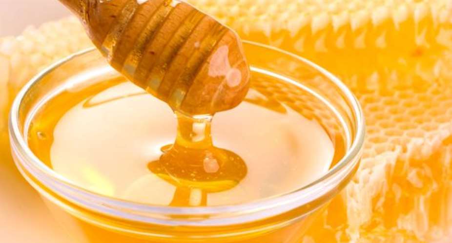 6 Reasons You Should Replace Sugar With Honey