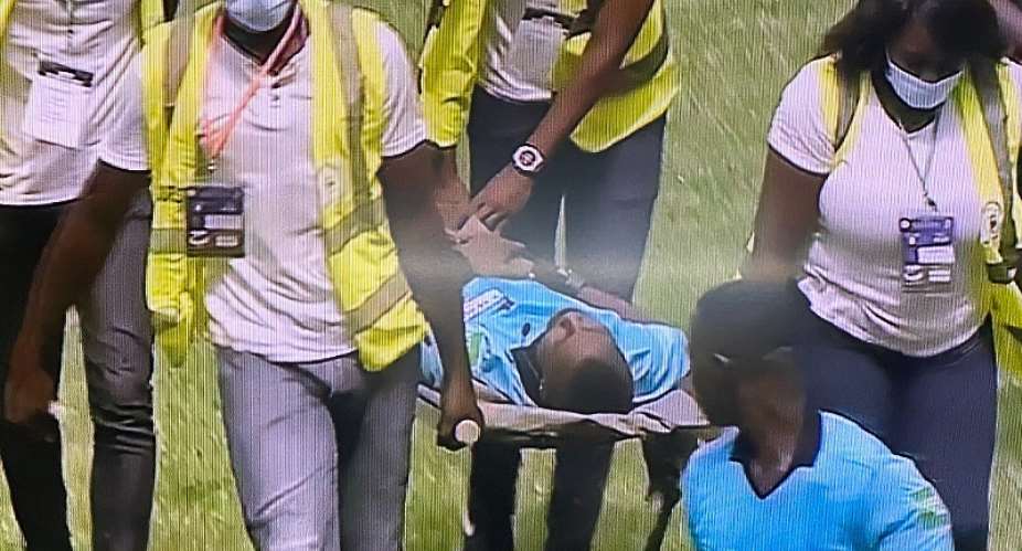 Ghana referee Charles Bulu loses consciousness while officiating Cote dIvoire v Ethiopia AFCON qualifier