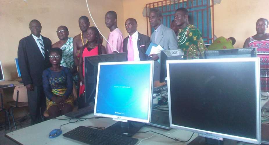 Aiyinasi Methodist Basic School gets ICT centre