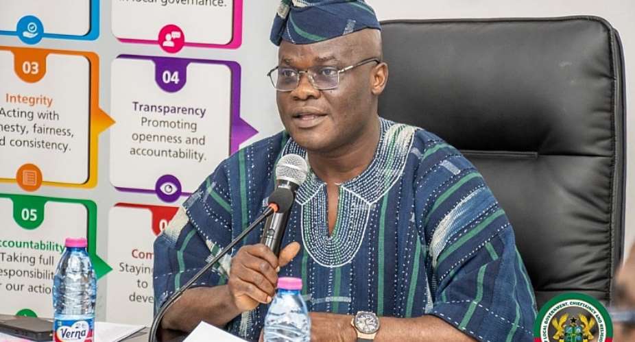 Government reviewsdecentralisationreforms