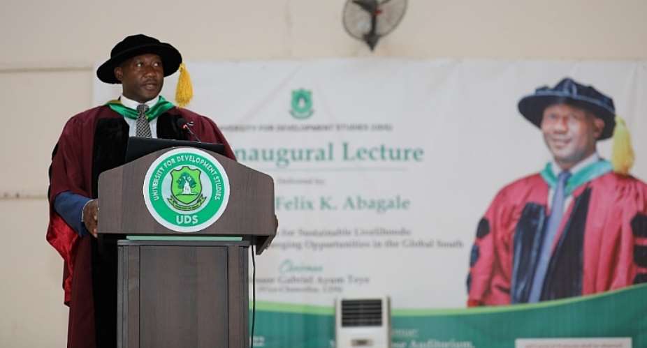 Professor Abagale delivering the lecture