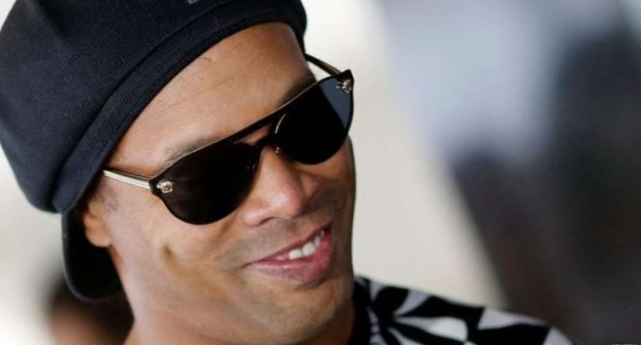 Ronaldinho Held In Paraguay Over Fake Passport Claims