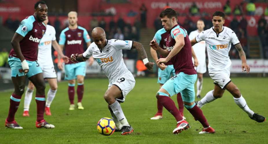 West Ham Manager David Moyes Questions Andre Ayew's Commitment After Re-Joining Swansea City