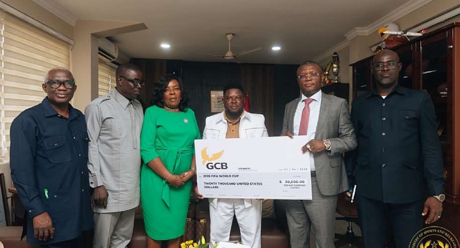 Sport Ministry receives donation from Pee Kaf Company Limited