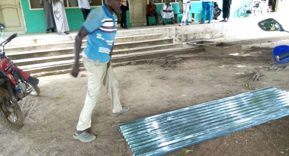 Bimbilla: Dominic Nitiwul Donates To Victims Ravaged By Rainstorm