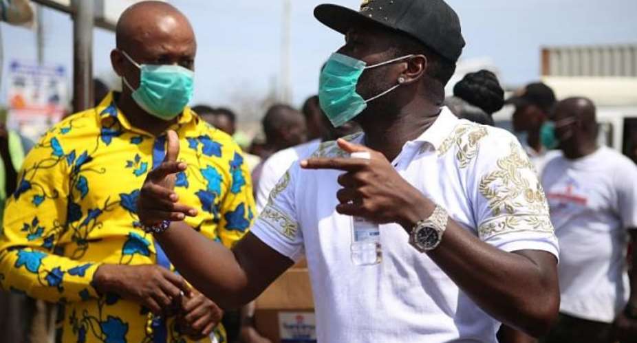 Weija-Gbawe: Asamoah Gyan Donates To Residents To Combat Coronavirus