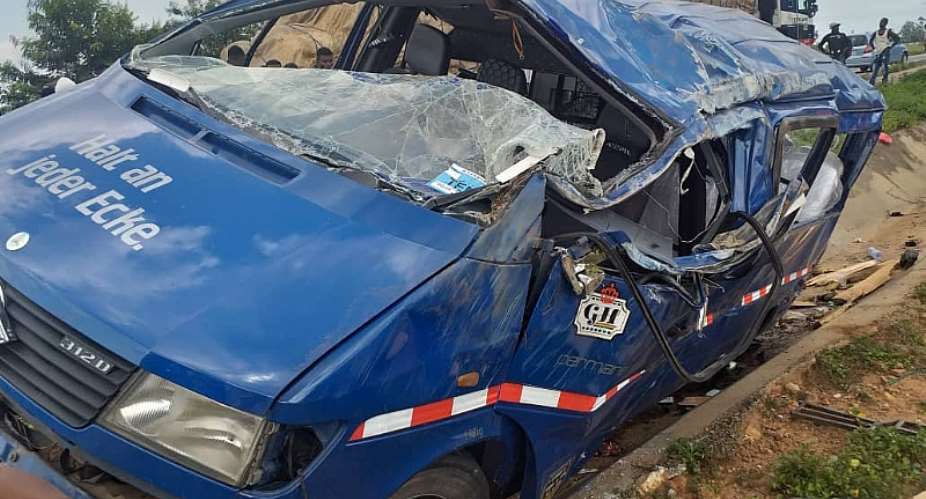 ER: Five killed in car crash on Accra-Kumasi highway