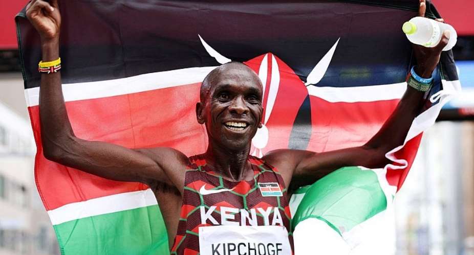 GETTY IMAGESImage caption: Eliud Kipchoge said he had fulfilled his legacy after retaining his Olympic title in Tokyo three years ago