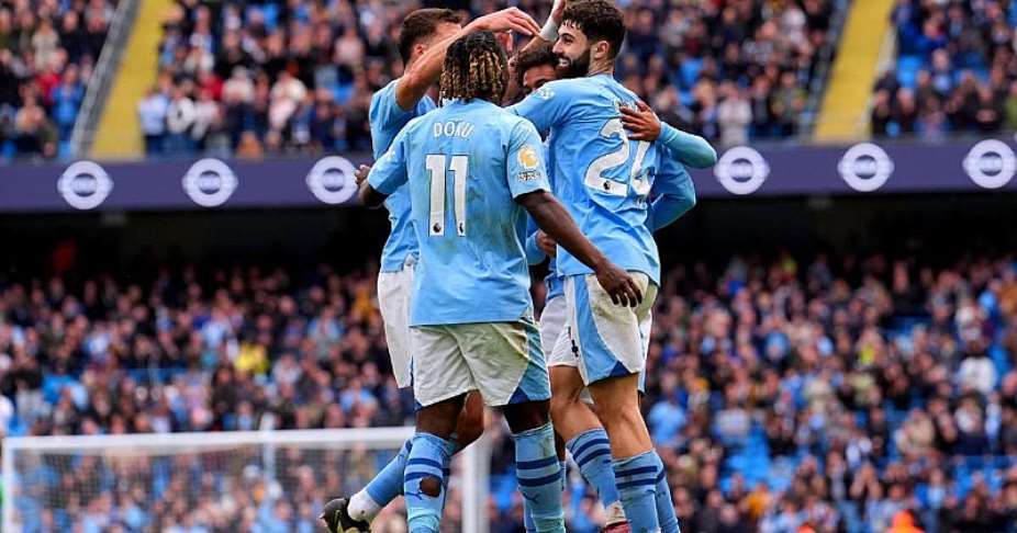 PL: Five-star Manchester City blow away Luton to return to the top