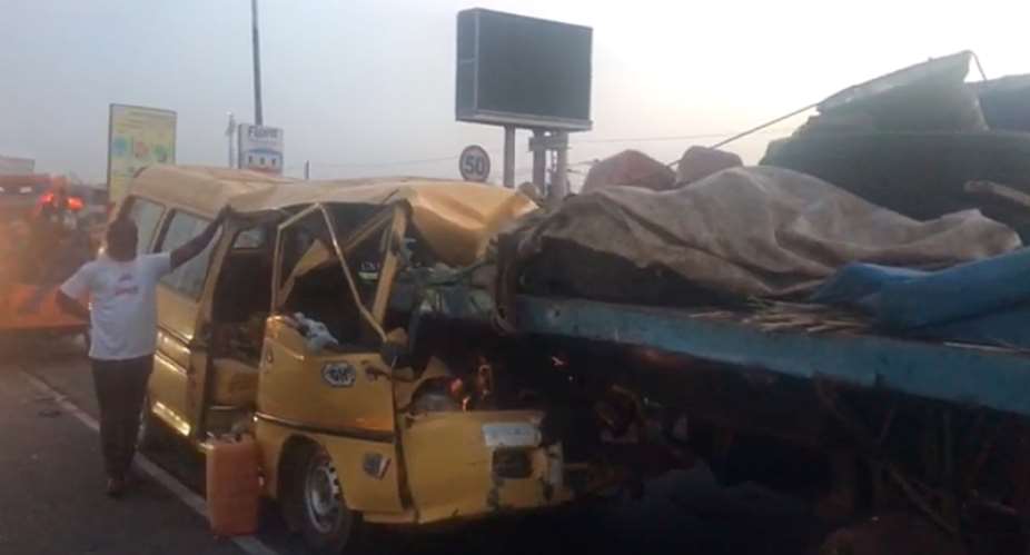 Tesano: Two dead after trotro crashes into broken-down truck