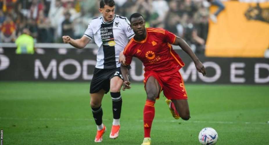 Evan Ndicka playing for Roma at Udinese on Sunday before he collapsed