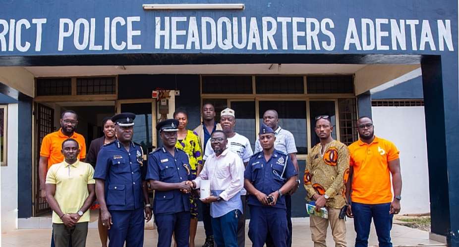 4 Divisional Headquarters Of Ghana Police Get Internet Solutions From Busy