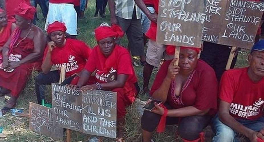 Your guns don’t scare us; were ready to die for our land – La Youth to soldiers