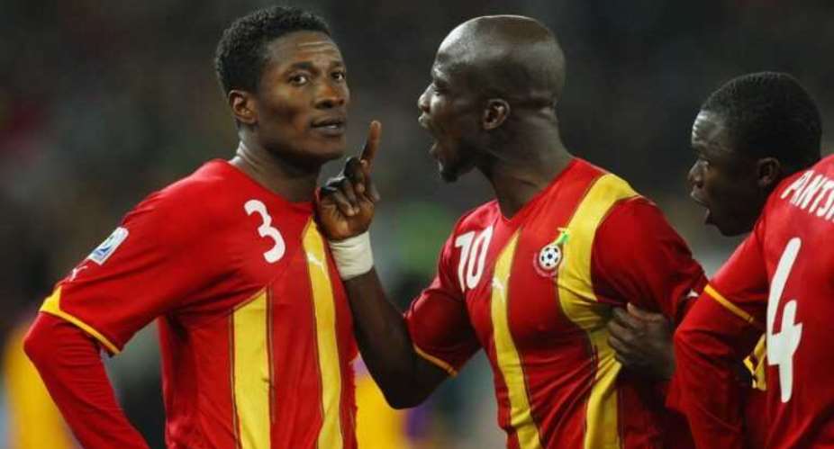 Asamoah Gyan debunks claims of penalty duty fracas with Stephen Appiah