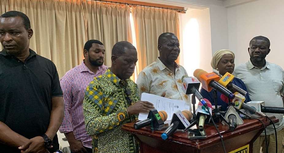 Minority urges government to increase cocoa prices