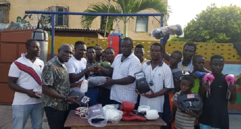 Ossie Duran aka Osumanu Yahya Donates To Black Panthers Boxing Gym