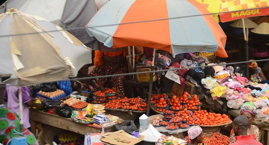 A food market in Ibafo in Nigeriaamp;39;s Ogun State. The effects of COVID-19 on food systems will be keenly felt in poorer countries. - Source: Photo by Olukayode JaiyeolaNurPhoto via Getty Images