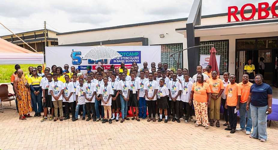 AngloGold Ashantiholds STEM bootcamp, deepenscommitment toinnovation in Obuasi
