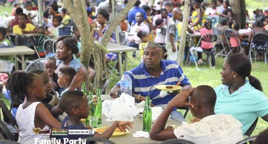 Patrons at Luv FM Family Party in the Park